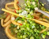Foto langkah ke 4 dari resep Cumi pedas gurih by Nuha.