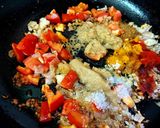 A picture of step 1 of Ragda Patties.