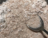 Foto del paso 1 de la receta: Pan tipo de campo integral con leche y miel, sin huevo súper húmedo
