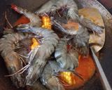Foto langkah ke 3 dari resep Udang saos padang.