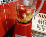 Foto del paso 2 de la receta: Jugo de mango y fresa
