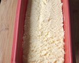 Une image de l'étape 3 de Cake ricotta, noix de coco et confiture à la mangue.