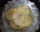 A picture of step 4 of Alasande vade/ cowpea vada.