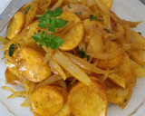 Foto del paso 4 de la receta: Cebollas caramelizadas al curry con patatas