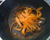 Foto del paso 2 de la receta: Pasta casarecce estilo griego con pollo