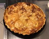 Une image de l'étape 12 de Tarte aux coings,vanille et amandes (pâte brisée aux coings et lait).