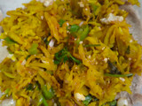 દૂધી સ્ટફ્ડ પરાઠા (Dudhi Stuffed Paratha Recipe In Gujarati)