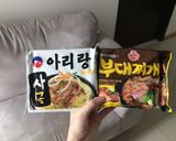 Hình bước làm 3 của món Mỳ ba chỉ kim chi Hàn Quốc