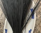 Une image de l'étape 1 de 🦞Spaghettis à l’encre 🦑de seiche gambas 🦐.