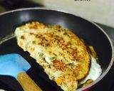 A picture of step 8 of Keto Omelette Sandwich 🥪 Recipe: LCHF Recipe 💁🏻‍♀️.