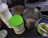 A picture of step 1 of Royal rava sheera.
