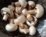 காளான் பிரியாணி(mushroom biryani recipe in tamil) ரெசிபி ஸ்டேப் 1 புகைப்படம்