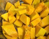 Foto langkah ke 1 dari resep Pumpkin bua loy Thailand.