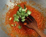 Foto langkah ke 3 dari resep Sambel goreng Kikil Pete.