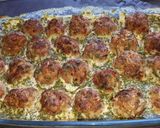 Fokhagymás, krémes szószban sült húsgombócok recept fázis 4 fotója