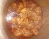 A picture of step 4 of Chicken curry.