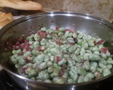 Foto del paso 4 de la receta: Habas con Jamón y Huevo "Poché"