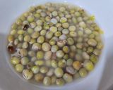 A picture of step 1 of Mixed vegetable curry with Lilva beans (Ghato tarkari no onion no garlic recipe).