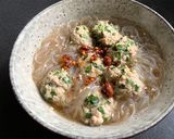 A picture of step 3 of Pork & Garlic Chives Meatballs.
