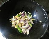 A picture of step 4 of Peas butter masala.