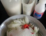 Foto langkah ke 1 dari resep Acar Timun Segar.