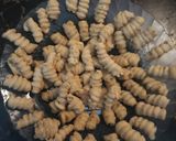 Foto langkah ke 3 dari resep Kue Garpu Oregano.