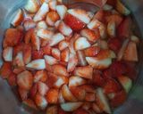 Foto langkah ke 4 dari resep Pannacota with strawberry compote.