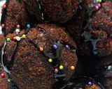 A picture of step 1 of Chocolate peanut butter cake pops.