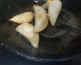 A picture of step 7 of Mava Gujiya.