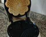 Foto del paso 6 de la receta: Waffles esponjosos (para wafflera eléctrica)