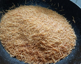 A picture of step 1 of Sewai upma (vermicelli upma).