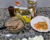 Foto del paso 1 de la receta: Huevos rellenos festivos