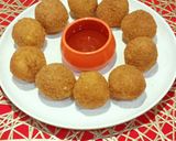 A picture of step 5 of Crispy Corn Cheese Balls.