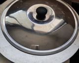 A picture of step 3 of Thalipeeth.