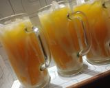A picture of step 3 of Mango slush.
