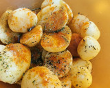 Foto del paso 1 de la receta: Solomillos de Pollo al Ajillo con Patatas
