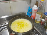 Bondiola con arroz en salsa Teryaki (o Teriyaki, no sé), va con otras carnes de cerdo