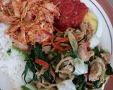 Foto langkah ke 5 dari resep Mie goreng kucai.
