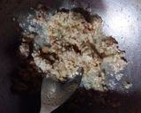 A picture of step 4 of Kaju badam halwa.