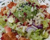 Foto del paso 2 de la receta Ensalada con aguacate y queso