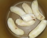 Foto langkah ke 1 dari resep Godok Godok Pisang Kelapa.