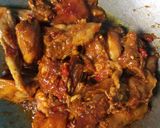 Foto langkah ke 6 dari resep Sweet and Spicy Chicken Wings.