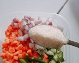 Foto langkah ke 3 dari resep Acar mentah (bawang timun wortel cabe).