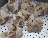 Foto langkah ke 2 dari resep Pangsit kukus ayam daging enak cepat.