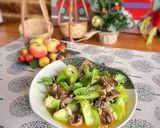 Hình bước làm 4 của món Mướp Khía Xào Tim Mề Gà