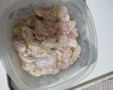 Foto langkah ke 2 dari resep Ayam Goreng Mentega.