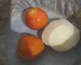 Foto langkah ke 1 dari resep Snack MPASI Tinggi Kalori - Kentang Tomat Kukus.