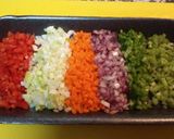 Foto del paso 1 de la receta Noodles jardinera con magro y salsa de soja