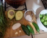 Foto del paso 1 de la receta: Salsa verde con pipicha