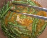 รูปขั้นตอนการทำที่ 2 ของ ผักขี้หูดผัดไข่ใส่ขิง🧄🫚🥚